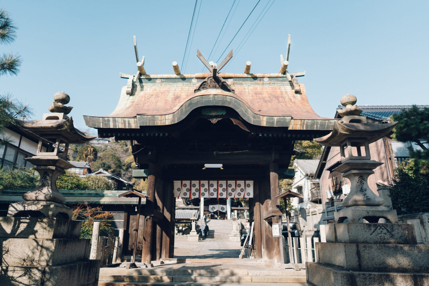 艮神社/Ryokan尾道西山の様子